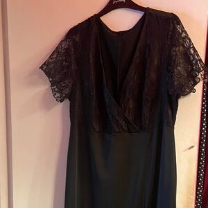 SHEIN Black Lace Midi Dress